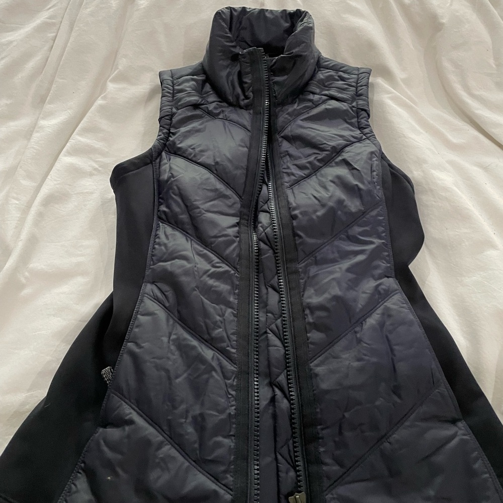 Athleta Vest XS in Navy